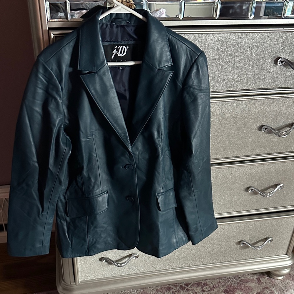 Elegant Dark Blue Leather Blazer